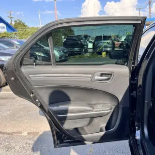 2018 Chrysler 300 Touring
