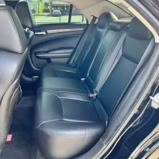 2018 Chrysler 300 Touring