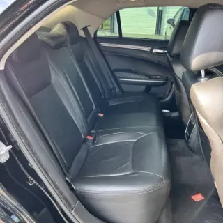 2018 Chrysler 300 Touring