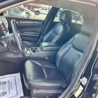2018 Chrysler 300 Touring