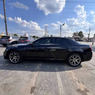 2018 Chrysler 300 Touring