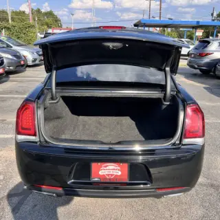 2018 Chrysler 300 Touring