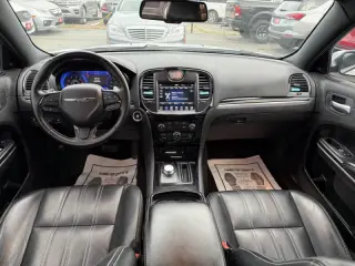2019 Chrysler 300 S
