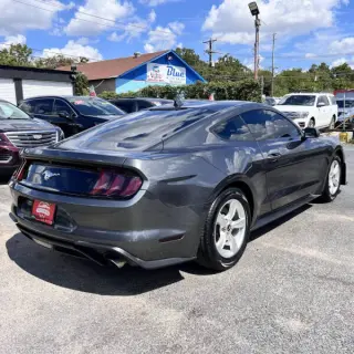 2020 Ford Mustang EcoBoost