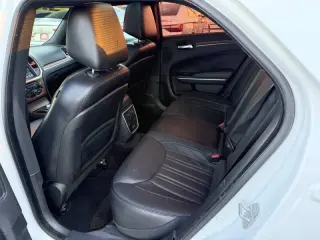 2015 Chrysler 300 C Platinum