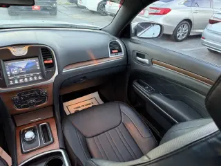 2015 Chrysler 300 C Platinum