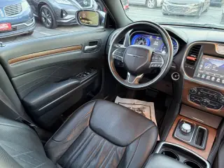 2015 Chrysler 300 C Platinum