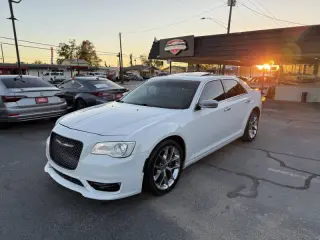 2015 Chrysler 300 C Platinum