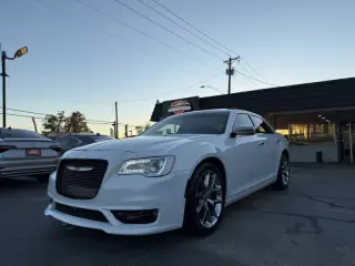 2015 Chrysler 300 C Platinum