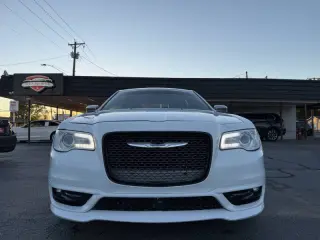 2015 Chrysler 300 C Platinum