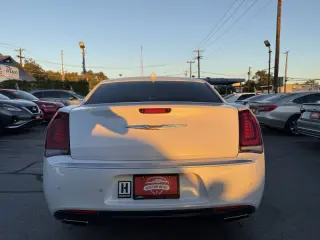 2015 Chrysler 300 C Platinum