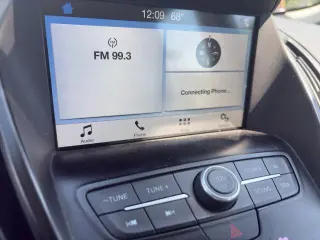 Ford C-MAX Energi 2017 SE 4dr Wagon