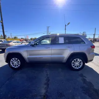 2021 Jeep Grand Cherokee Laredo E