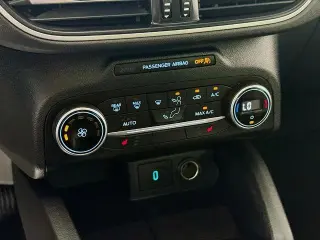Ford Escape 2020 SE 4dr SUV