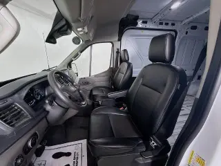 Ford Transit 2023 250 3dr SWB Medium Roof Cargo Van