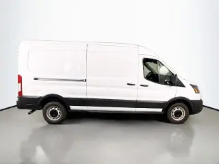 Ford Transit 2023 250 3dr SWB Medium Roof Cargo Van