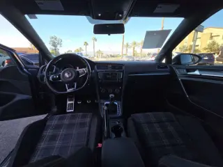 2016 Volkswagen Golf GTI