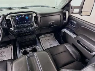 Chevrolet Silverado 2500HD 2015 4x4 LTZ 4dr Crew Cab SB