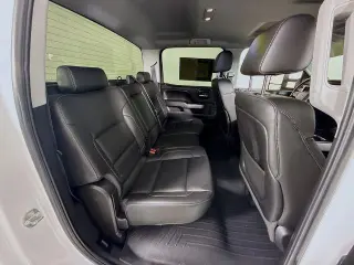 Chevrolet Silverado 2500HD 2015 4x4 LTZ 4dr Crew Cab SB