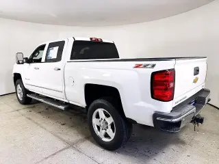 Chevrolet Silverado 2500HD 2015 4x4 LTZ 4dr Crew Cab SB