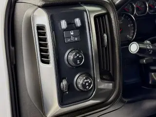 Chevrolet Silverado 2500HD 2015 4x4 LTZ 4dr Crew Cab SB