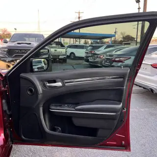 2019 Chrysler 300 Touring