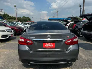 2018 Nissan Altima 2.5 SR