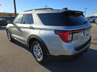 Ford Explorer 2025 AWD Active 4dr SUV