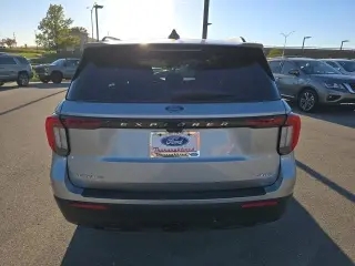 Ford Explorer 2025 AWD Active 4dr SUV