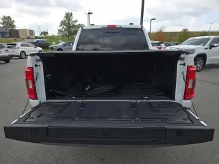 Ford F-150 2023 4x4 XL 4dr SuperCrew 5.5 ft. SB