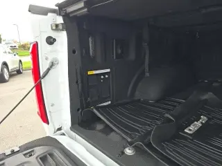 Ford F-150 2023 4x4 XL 4dr SuperCrew 5.5 ft. SB