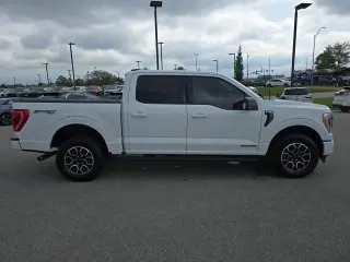 Ford F-150 2023 4x4 XL 4dr SuperCrew 5.5 ft. SB