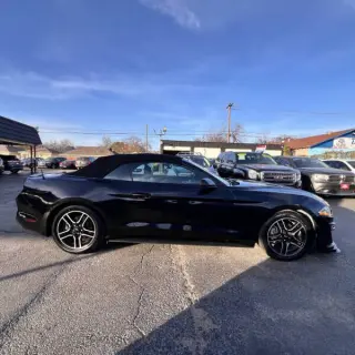 2022 Ford Mustang EcoBoost Premium
