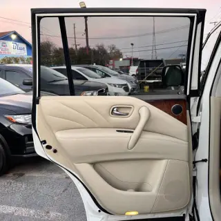 2017 Infiniti QX80