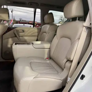 2017 Infiniti QX80