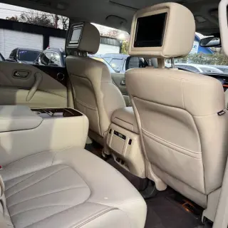 2017 Infiniti QX80