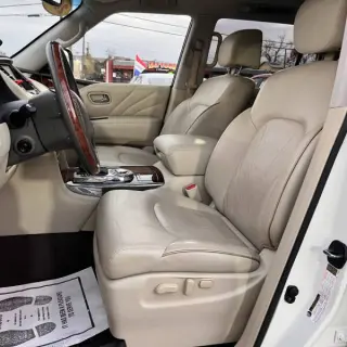 2017 Infiniti QX80