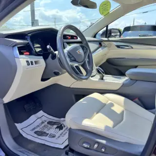 2018 Cadillac XT5 Luxury