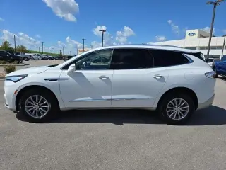 Buick Enclave 2024 4x4 Essence 4dr Crossover