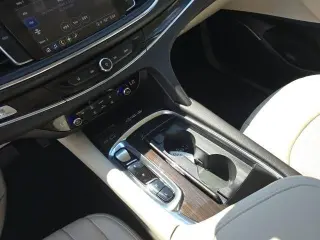 Buick Enclave 2024 4x4 Essence 4dr Crossover