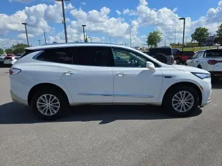 Buick Enclave 2024 4x4 Essence 4dr Crossover