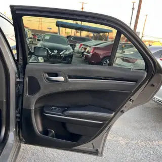 2018 Chrysler 300 S