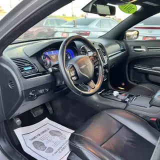 2018 Chrysler 300 S