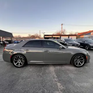 2018 Chrysler 300 S