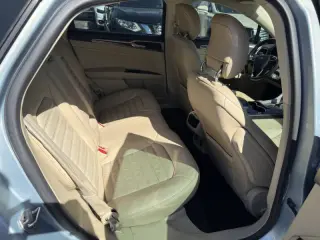 2014 Ford Fusion Hybrid SE