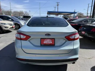 2014 Ford Fusion Hybrid SE