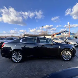 2015 Lincoln MKS