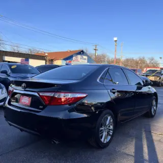 2017 Toyota Camry LE