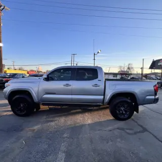 2021 Toyota Tacoma SR5 V6