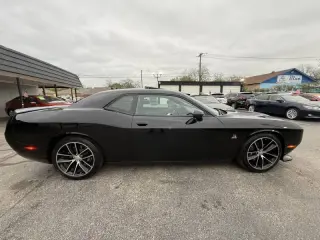 2016 Dodge Challenger R/T Scat Pack